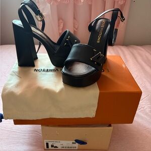 LV heels sandals new
